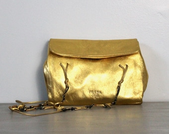 1972 Halston Ultrasuede Bucket Hat - on Newsweek 1972! - Etsy display picture 2