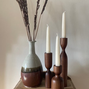 Scandinavian Set of 3 Walnut Minimalist Wood Candlestick Candle holder Minimalist Scandinavian Decorations Modern Slow design Hygge Simple Bild 9