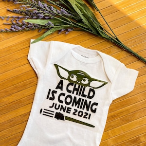 Starwars baby - rebel baby - Starwars baby gifts - Starwars baby shower - Starwars baby outfit - due dates are dumb - starwars gifts for dad