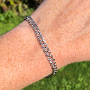 Sterling silver curb link bracelet, 7 inches long