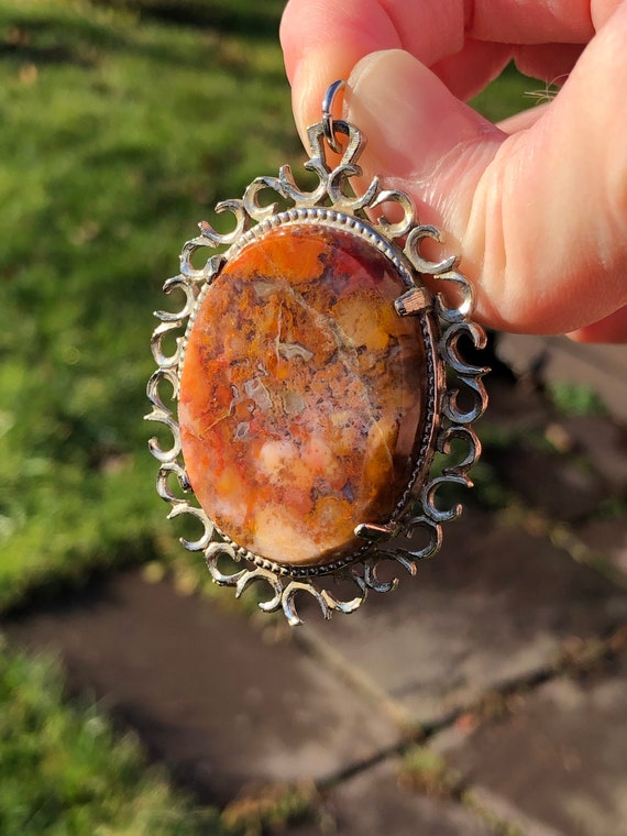 Gorgeous genuine agate pendant