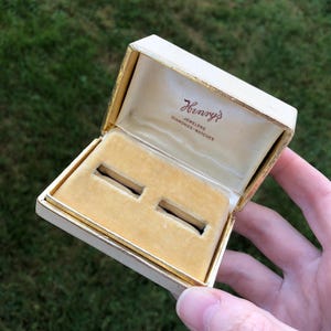 Mid century double ring box, great for wedding
