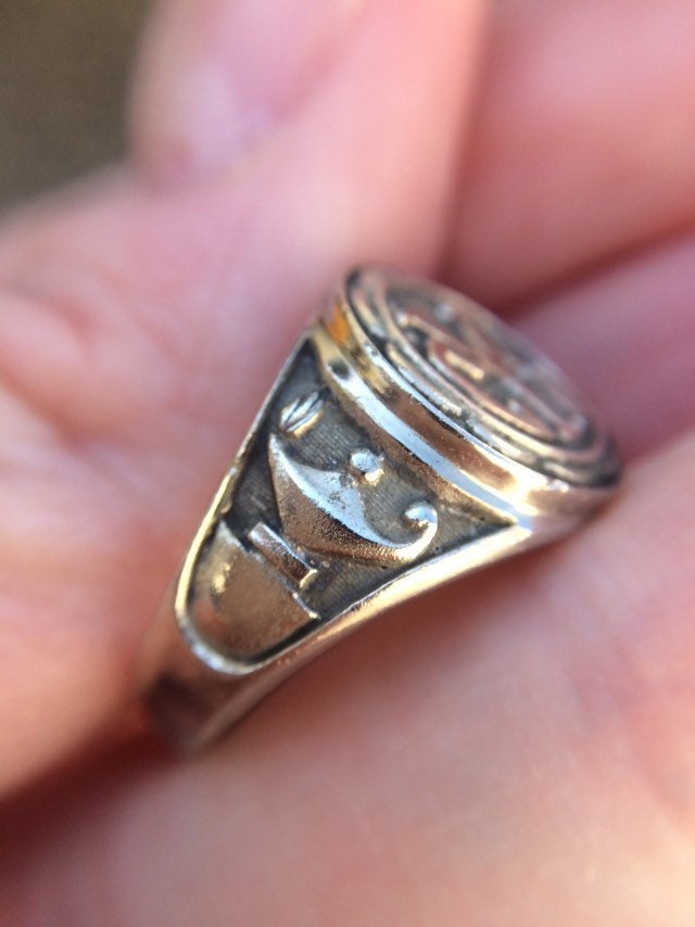 Balfour shop fraternity rings