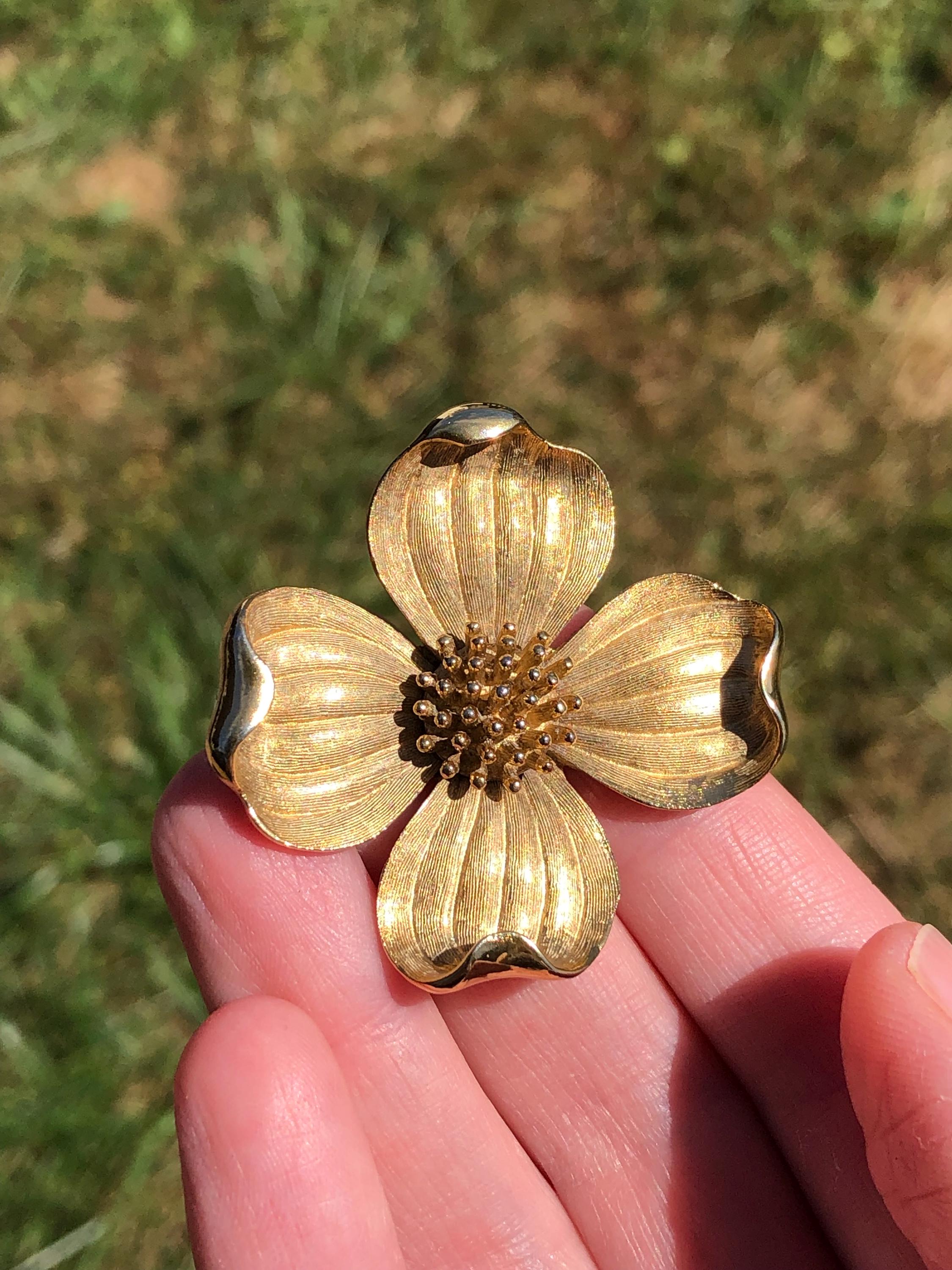 専用☆当時物USAヴィンテージカード フラワー他⑤＆アニマル⑩＆アールデコ①② Signed Trifari Vintage Gold Tone Dogwood Flower Brooch - Etsy
