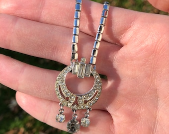 Vintage Strass Halskette, Halbmond Form, Art-Deco-Stil, Silber-Ton-Metall, Modeschmuck