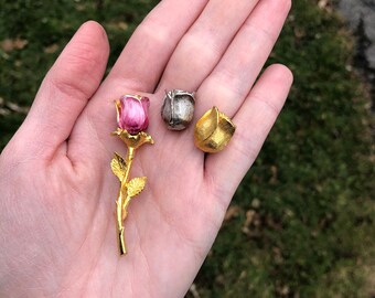 Interchangeable top rose brooch with three roses signed Tancer II, gold tone costume jewelry, vintage