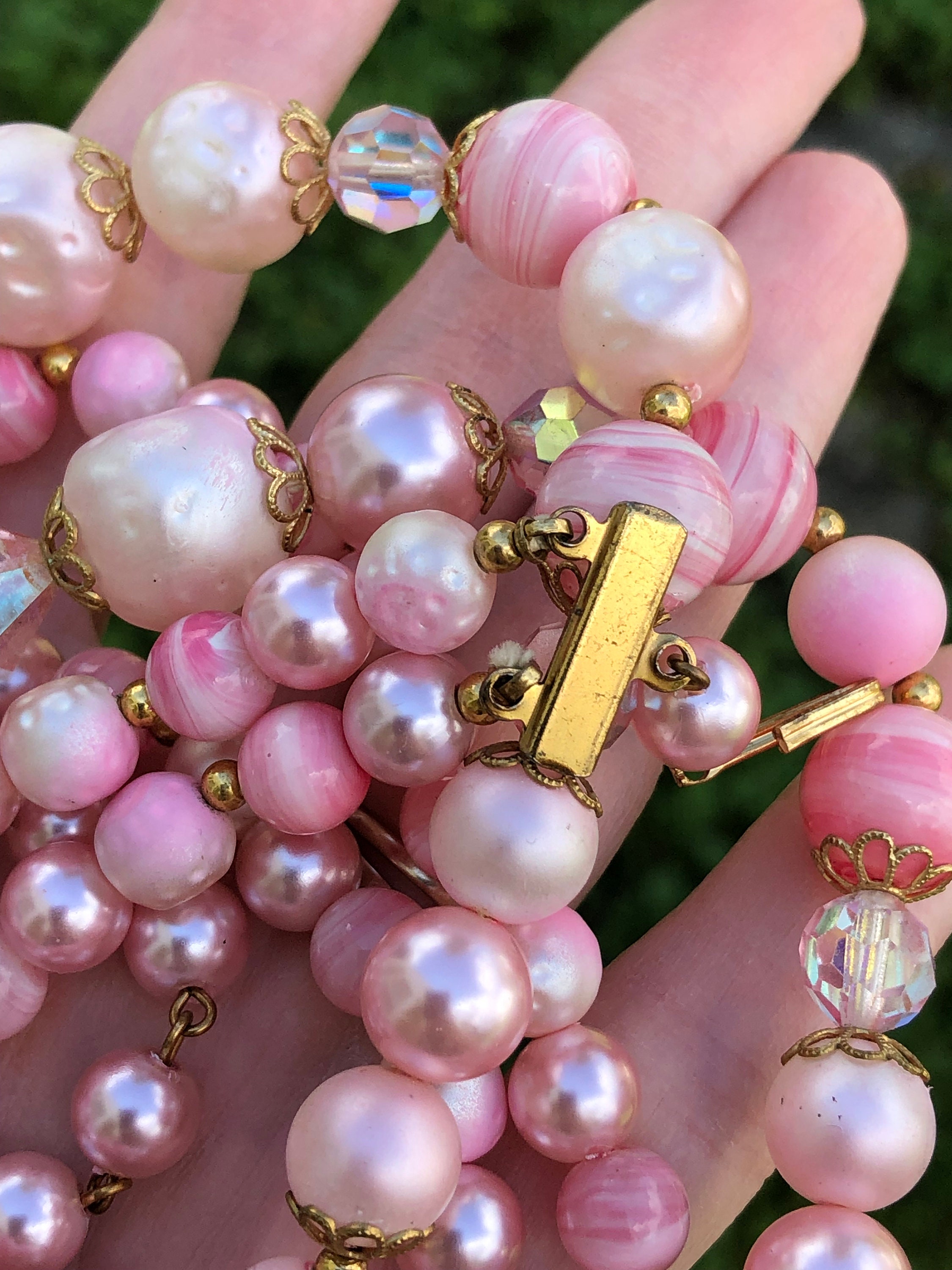 Double Strand 1960s Pink Beaded Necklace With Lots of Bead 