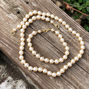 Champagne glass pearls necklace and bracelet set, individually knotted
