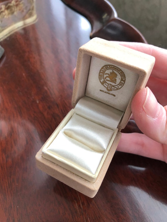 Amazing sale ring box