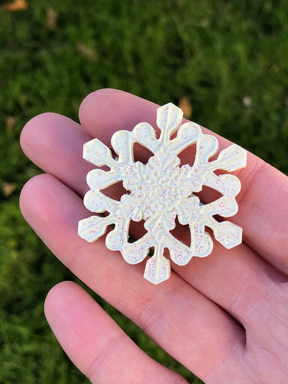 Sparkly Vintage Snowflake Plastic Brooch Etsy Australia