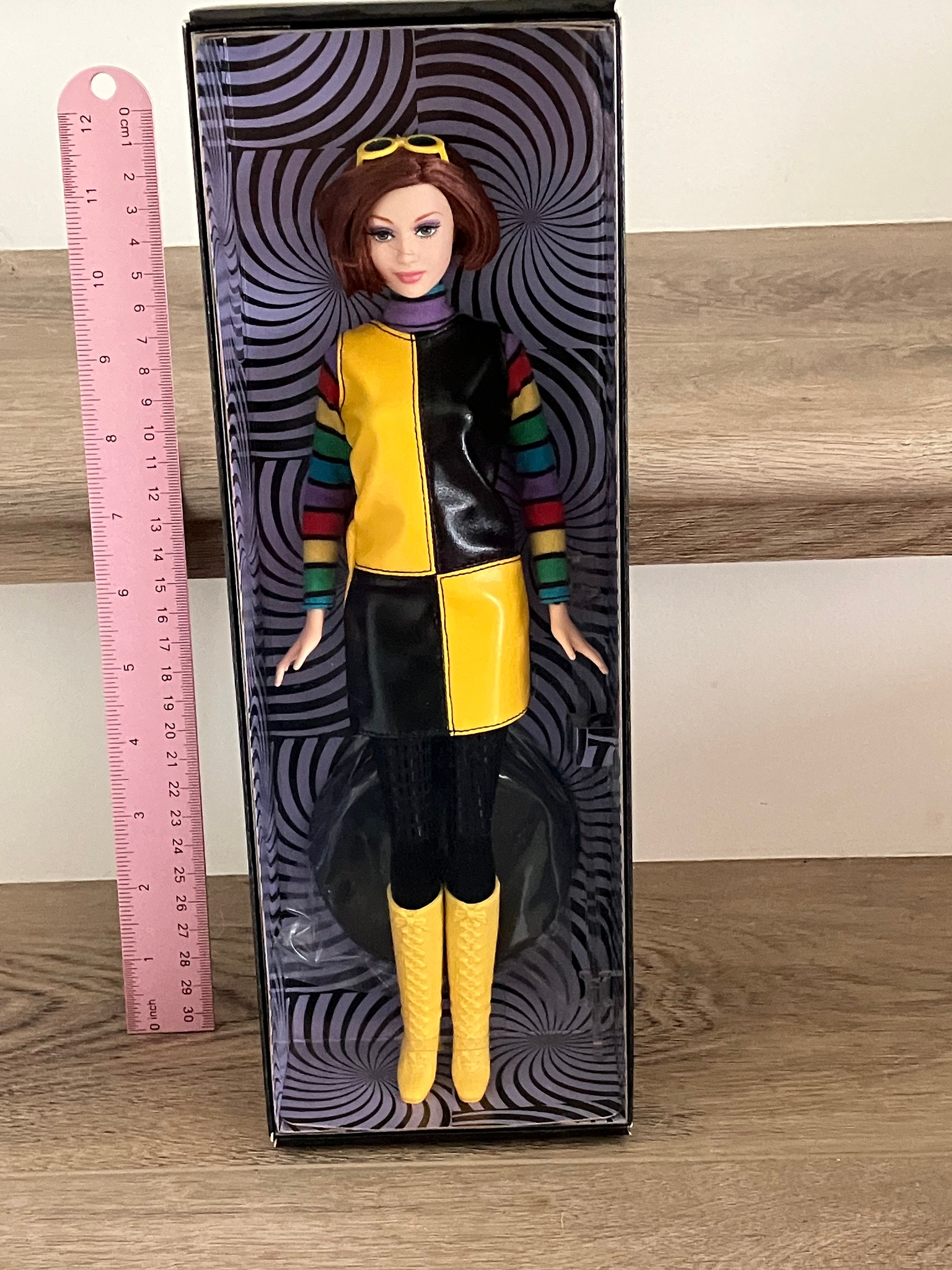 Barbie Mod Redux 2004 Limited Edition. Mint Condition. - Etsy Barbie Mod Redux 2004 Limited Edition. Mint Condition. - Etsy