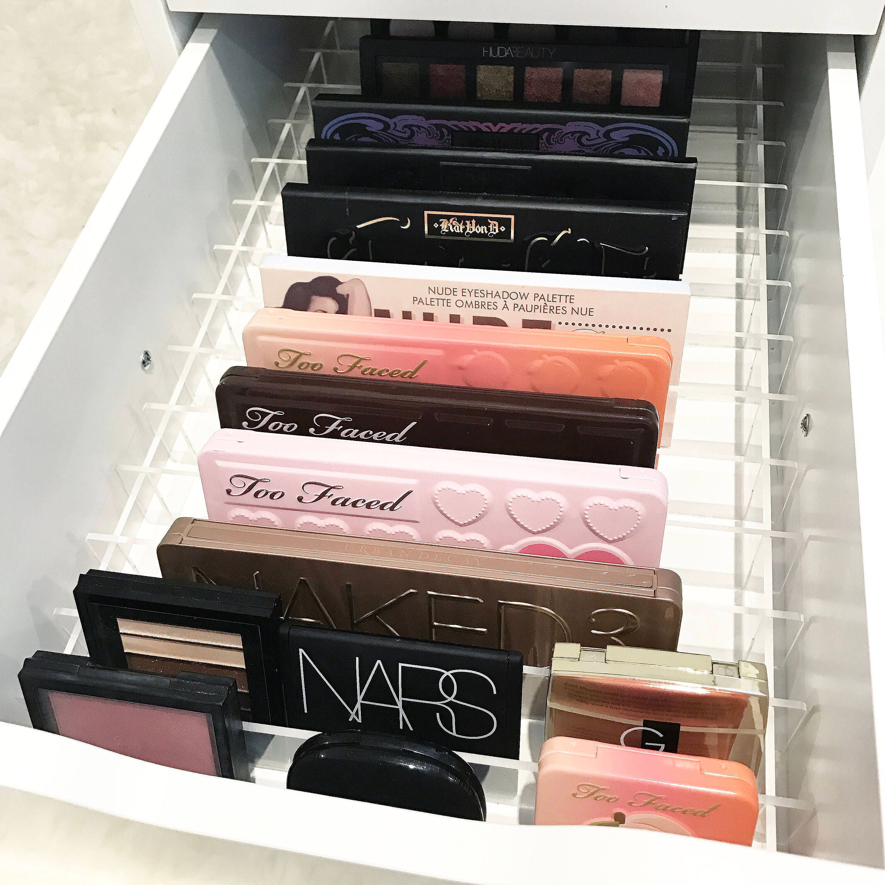 Makeup Storage With The eDiva Acrylic Organizer! (Collab post with