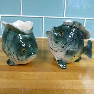 Adorable Vintage Hand Painted Ceramic Sun Fish Creamer and Sugar Set-Great Father&#39;s Day Gift!