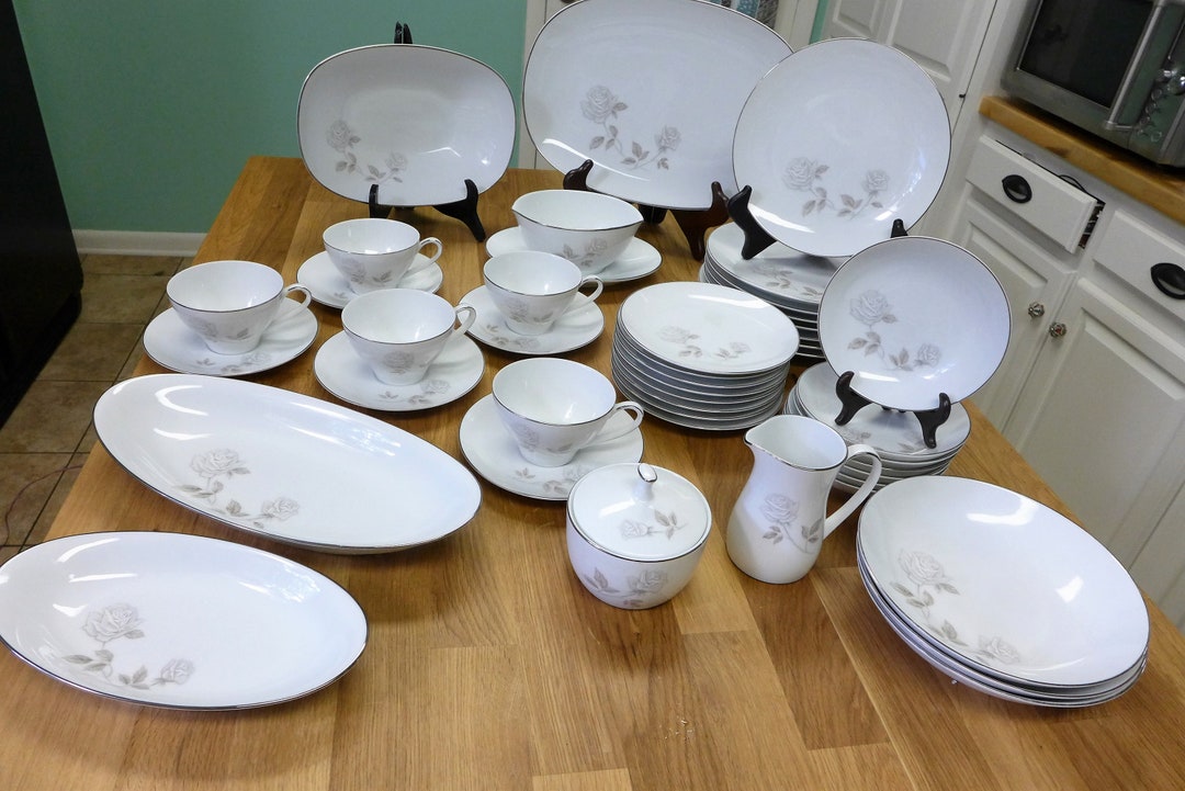 【sold out品】Noritake 干支置物　巳（蛇） il_1080xN.2487264779_mufg.jpg