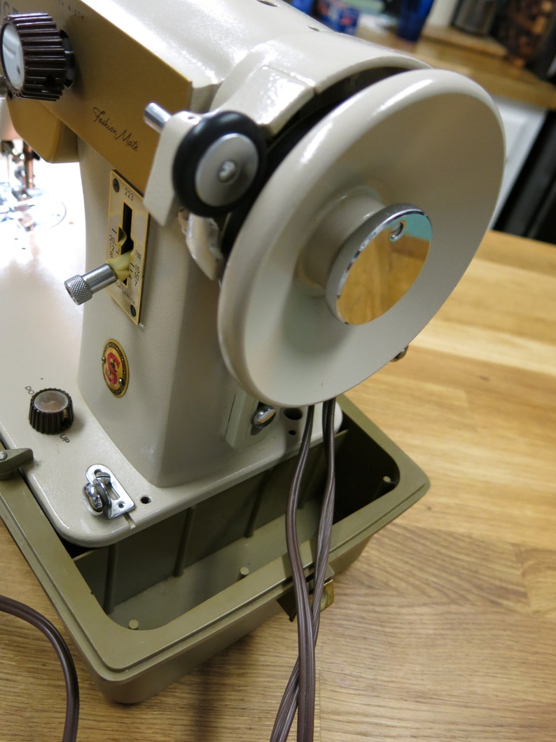 Awesome 1956 Singer Style Mate 223 Sewing Machine in Fantastic Etsy
