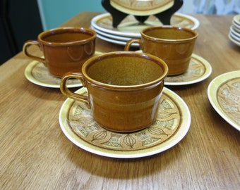Great Set of MCM Taylor, Smith & Taylor Ironstone Honey Gold Dinnerware-Very Hard To Find In Good Condition