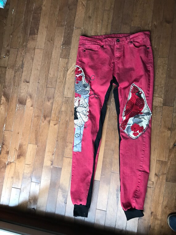 red jeans pant