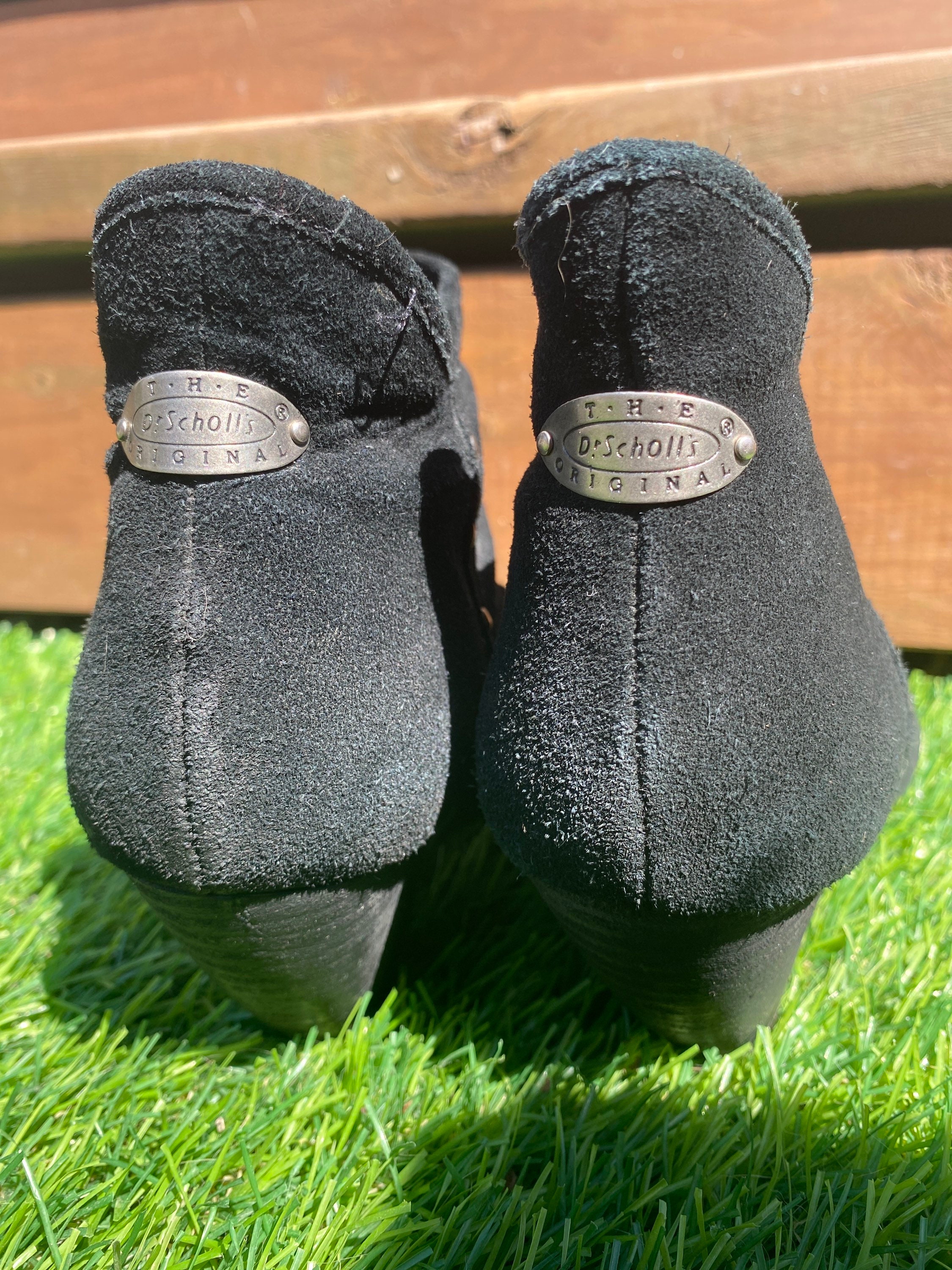 Dr scholls black best sale boots