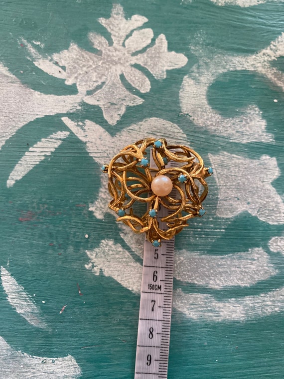 Round brooch with pearl and turquoise stone vinta… - image 6