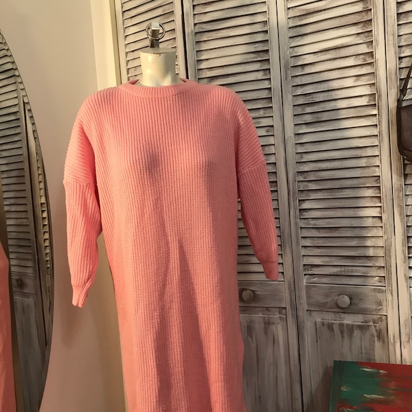 robe longue vintage des années 80- plus size - robe Chandail rose pale over size -grandeur M