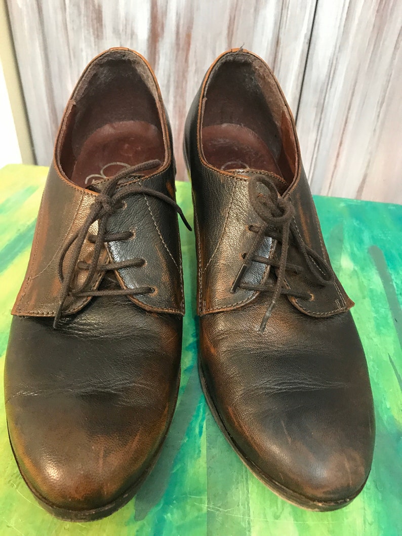 Karston Brand Made In France In Brown Leather Look Worn Size 39 Vintage Women S Shoe With Wide Heels Shoes Women S Shoes Valresa Com