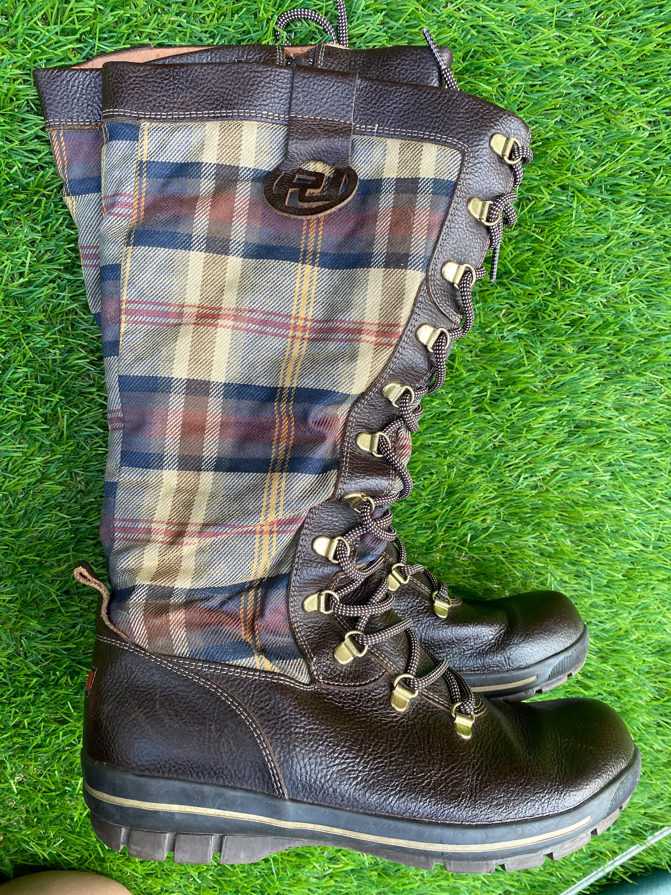 pajar women's boots with spikes