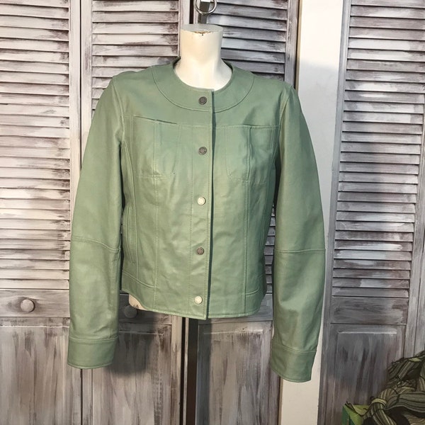 Manteau de cuir femme jacket cuir vintage des années 90s tout neuf en cuir vert mousse ou vert antique - grandeur  médium large voir les