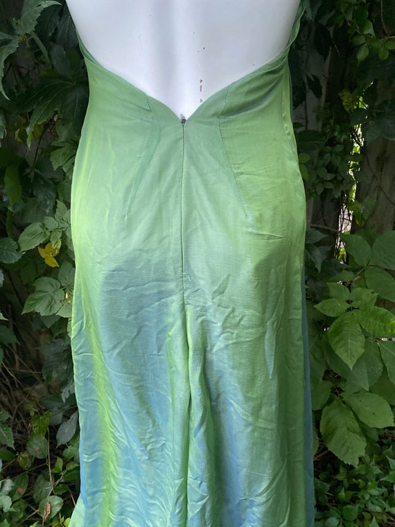 Vintage women's green silk dress size xsmall - image 4