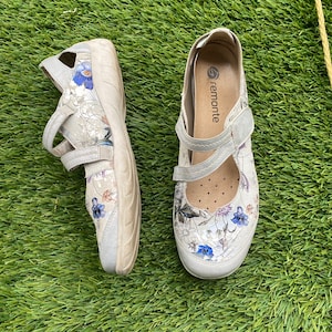 Pavers flat shop pumps