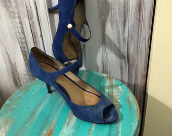 Women's shoe - in blue suede - peep toe shoes blue - size 6 1/2 vintage 90s