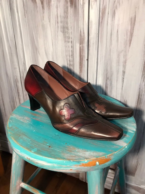 soulier femme vintage - pompes a bout carré des an