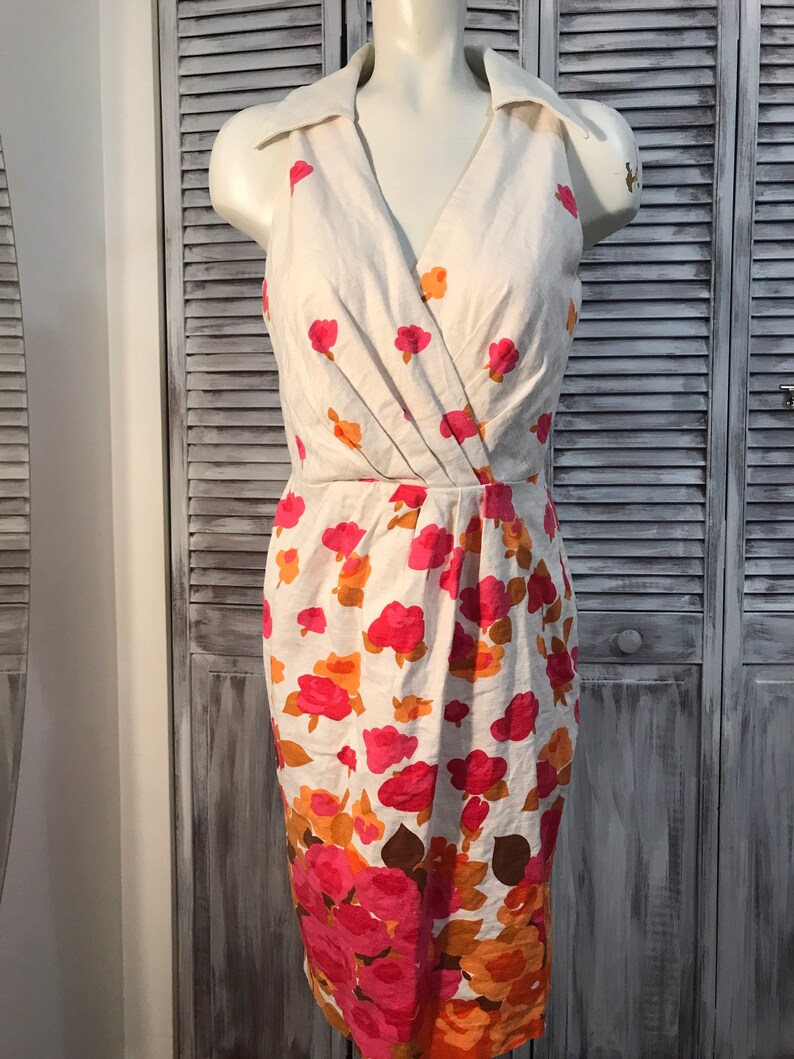 Adrianna Papell pretty refined linen and ivory cotton dress with flowers in shades of pink and orange size 10 Vintage linen dress
