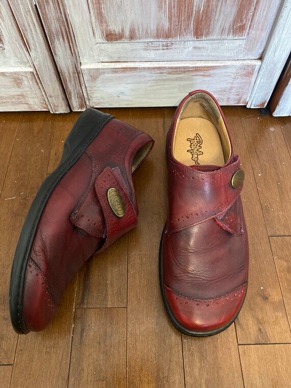 Scarpe un hotsell po larghe
