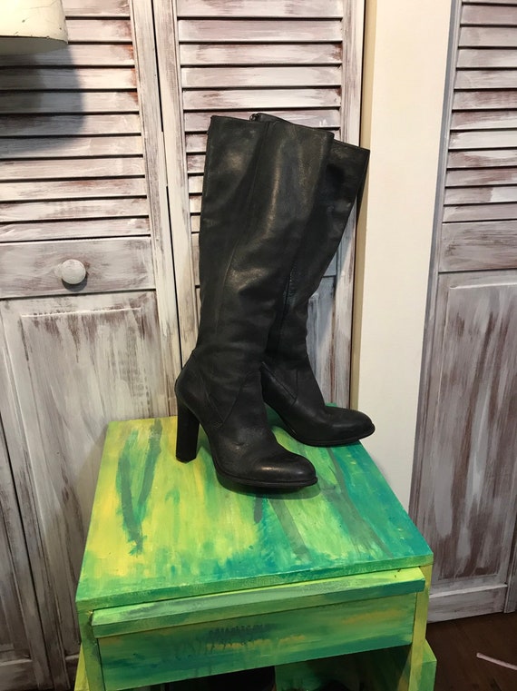 black wide calf boots size 8