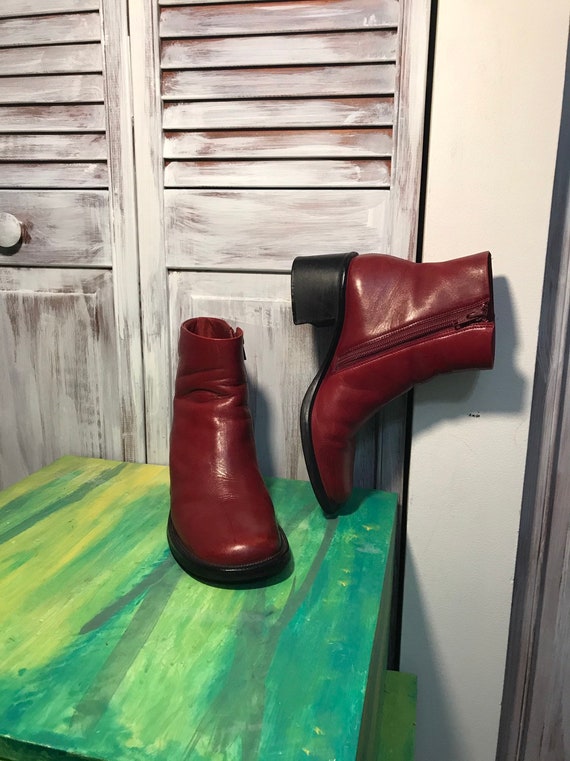 Vintage Boots Woman Leather Red year 90s Wide Heels chunky Red