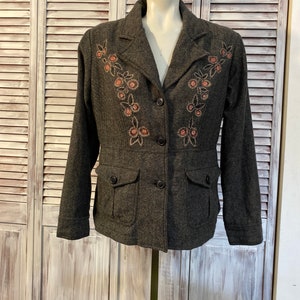 vintage women&#39;s embroidered tweed jacket Size M/L