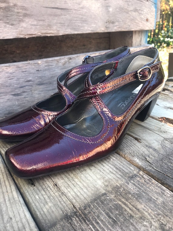Red women's shoe vintage square shoe - patent red