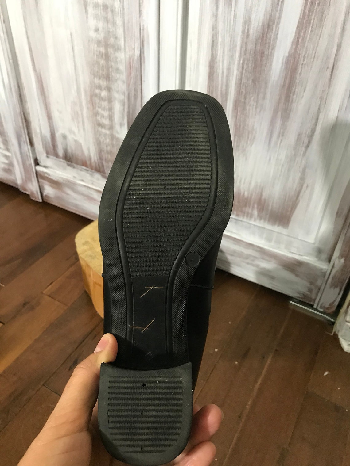 Botte - courte - soulier femme - botte doublé - botte souple - noir - cuir - fait au Canada - grandeur 7 1/