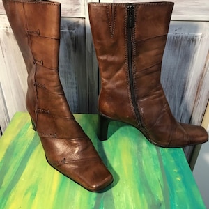 Women&#39;s boots - vintage square toe boots from the 90s - boho boots - boho - Shabby chic in brown leather - size 37