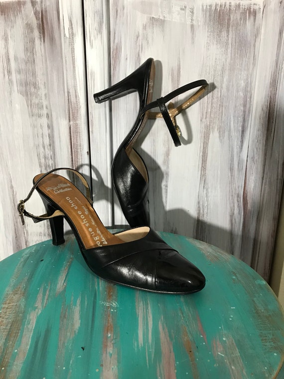 Women's shoe - vintage pump - 60s - patent leathe… - image 1