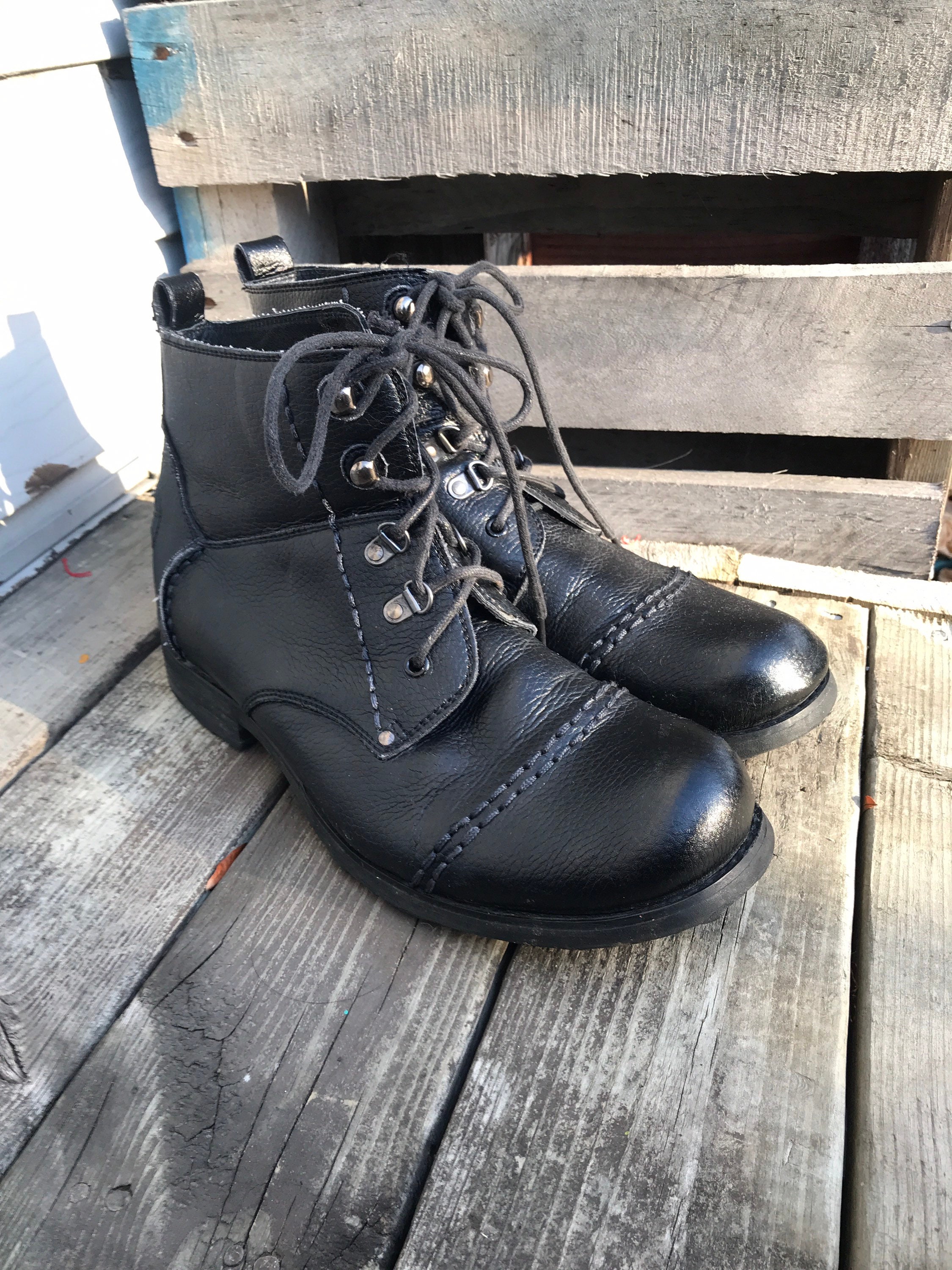 Bota de hombre vintage 90s Steve Madden cuero negro -