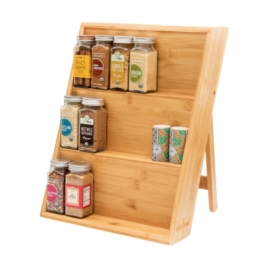 DecoBros Spice Rack Stand holder with 18 bottles and 48 Labels, Chrome