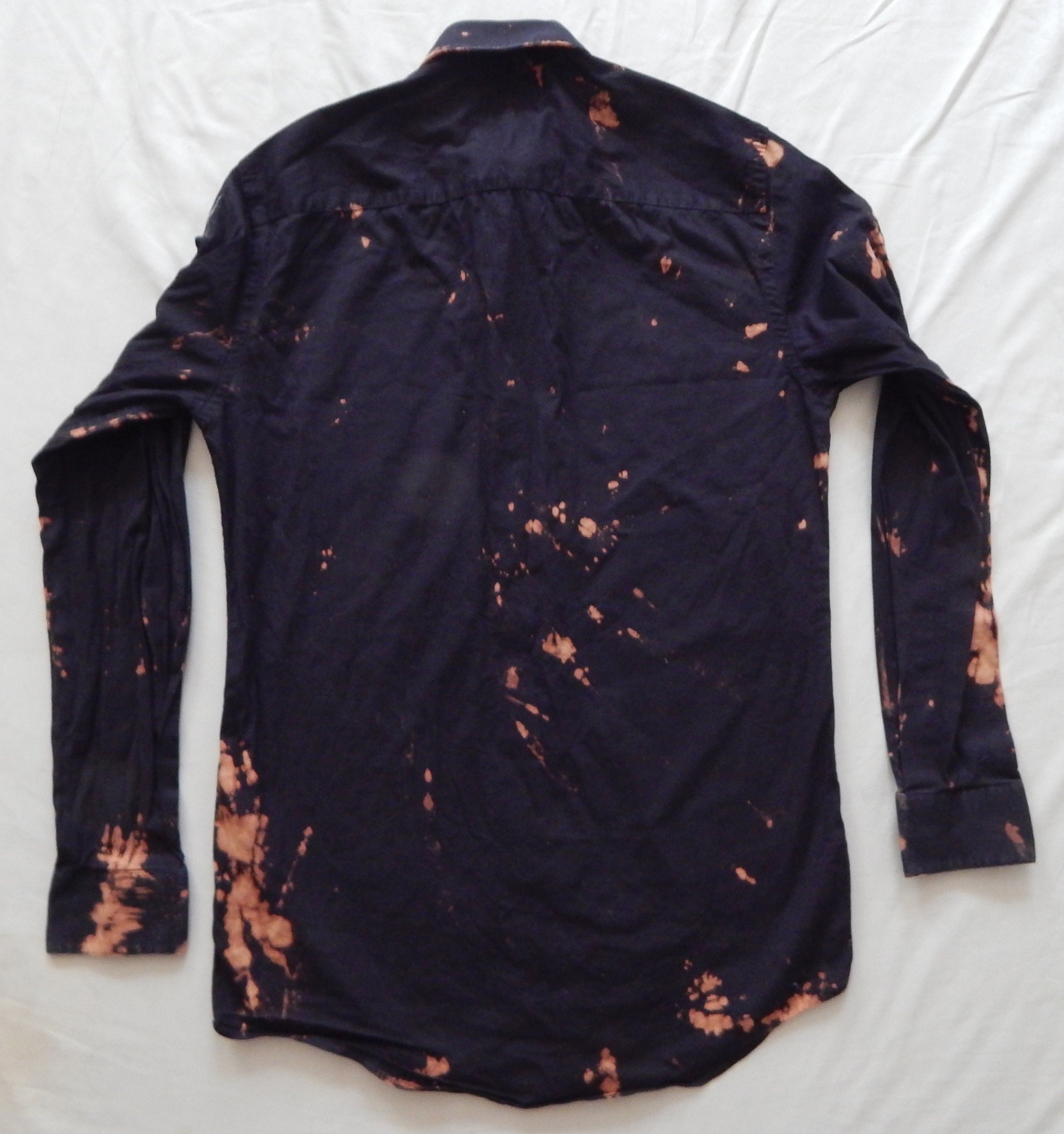 完売品Tie-Dye Bleach Hand Embroidery ブラック 完売品Tie-Dye Bleach Hand Embroidery ブラック