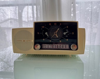 クリーム MCM 1959 ゼネラルエレクトリック モデル 914D 真空管 AM クロックラジオ