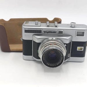 Vintage Voigtlander Vitessa T Vintage 35mm Camera with 50mm f2.8 Color-Skopar. Serviced