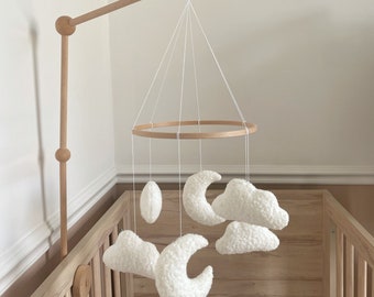 Handgemachte Boucle Wolke & Mond Baby Mobile - Neutrale Kinderzimmer Dekor