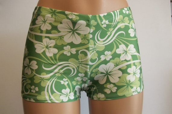 Dia de San Patricio Clover Print Spandex Booty Shorts Stretch Shorts Girls Women Gym Cheer Dance Yoga Rave Pole Cosplay Costume Custom