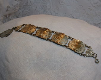 Vintage Silver Tone Finish Christopher Columbus (Christobol Colon) Story Link Bracelet