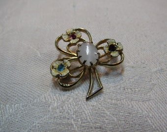 【セール 登場から人気沸騰】 CINER Vintage Silver Green and Clear and Finish Tone アクセサリー