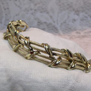 LISNER Gold Tone Woven Link Bracelet with Hinged Clasp
